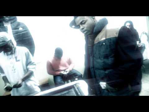 Menace Feat. Jamarcus - Cuttin Up Official Music Video