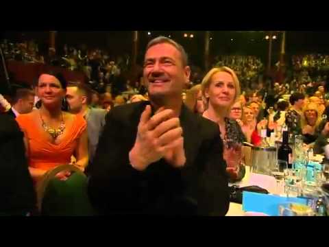 Christer Björkman hyllas med supermedley på QX GayGala 2012