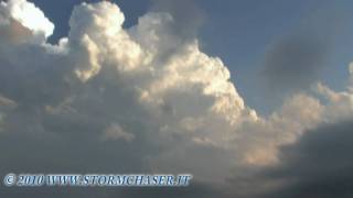 preview picture of video 'Supercell near Carmagnola 29 July 2010'