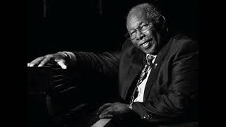 Oliver Jones- Lovely Lauren