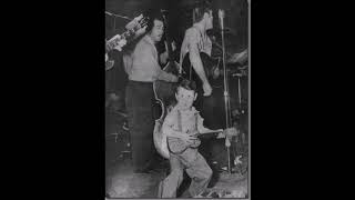 Louisiana Hayride on Saturday, April 30, 1955, in  Gladewater, Texas