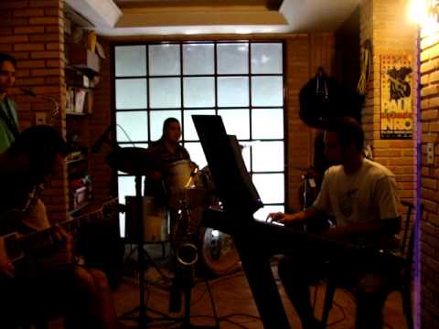 Nou Jazz - Your Latest Trick (ensaio)