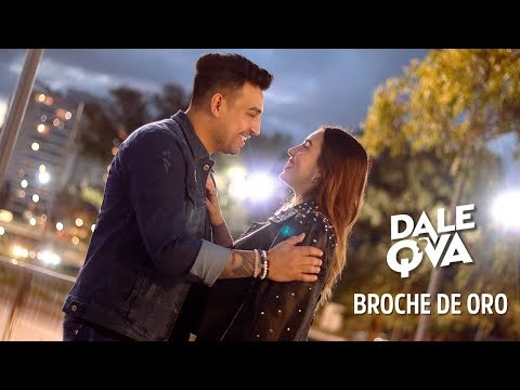Broche De Oro video
