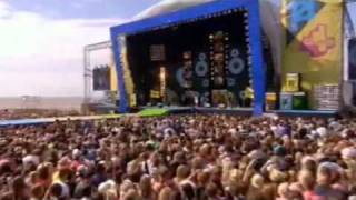 Sugababes - Freedom Live @ T4 On The Beach 10.07.2011