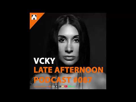 Abel Ortiz presents Late Afternoon #087 - Vcky