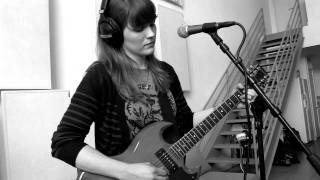 Jenny Owen Youngs - Secrets (Live Groupee Session)