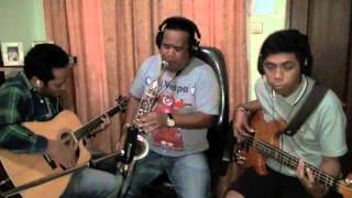 Beta Belayar Jauh  by : Nicky Manuputty (sax) - Dennis Talakua (guitar) & YudiTh Ferdinandus﻿ (bass)