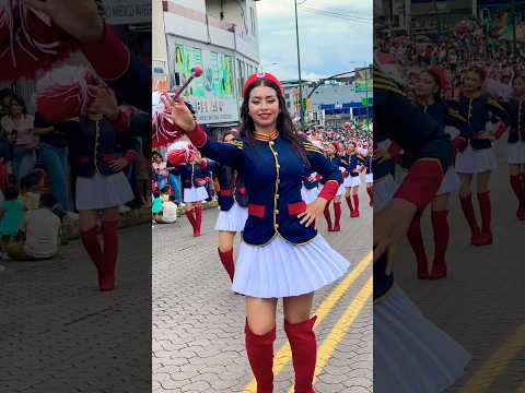 Bastonera en las Fiestas de Tena 🥁 | Ecuador al ritmo de la banda 24 de Mayo