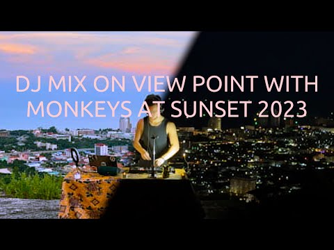 Sunset dj mix in Hua Hin in front of the The macaques
