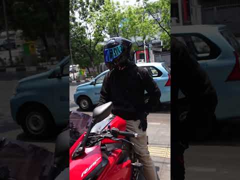 Iridium Blue Visor RSV FFS21 Black Glossy  #rsvhelmet #helmet #itsbedoelhere #ffs21 #short #shorts