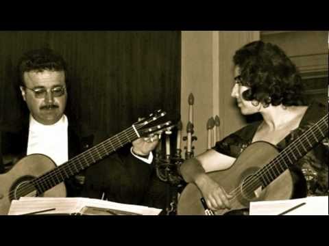 Ida Presti - Alexandre Lagoya. Bach : Suite Française N° 5  (2ème partie).