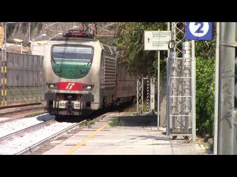 ACCATTIVANTE E402b.133 TRANSITO A SCILLA DA CURVONE!!