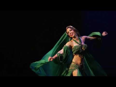 Kasia Wronka - Golden Era Bellydance in National Opera (Teatr Wielki)