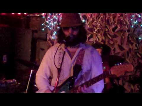 Sophomore. Peacock - Coriolis & Know I Will (live @ Lit Lounge)