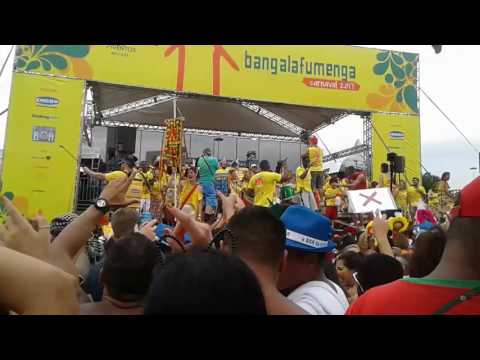 Felicidade com Pretinho da Serrinha no Bangalafumenga #carnaval2017 #6