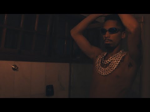 Young Mascka - Meu Ice Brilha (Oficial Video)