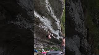 Video thumbnail of Underwave, 8b+. Peak District