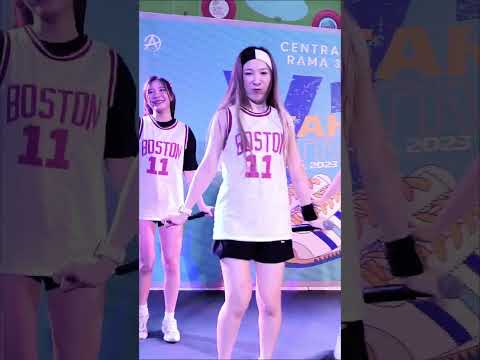 Kimi wa Sunshine - Angie Peach You[Fancam] | X2 Sneaker Festival @Central Rama3 8 Oct, 2023