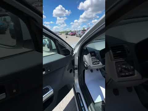 фото volvo v50 i рестайлинг 0