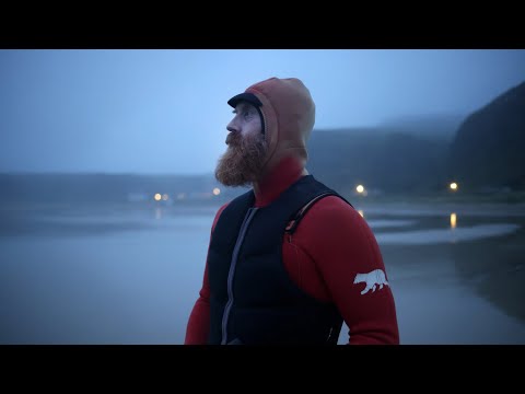 'It's part of me': night swimming with surfer Al Mennie