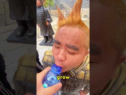 This bottle of water can revive the statue