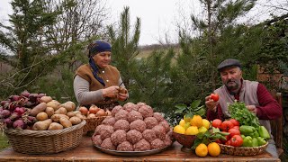 Baking A Village Style Herb And Meat Pie...🌿🔥