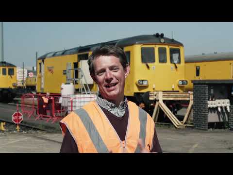 Decarbonising freight locomotives