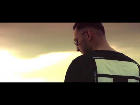 MOZ - HASSLIEBE (OFFICIAL VIDEO)