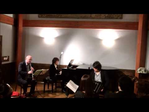 Piercy - Clarinet -  plays Astor Piazzolla 