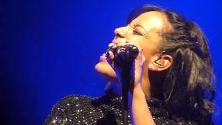 Amel Bent @ L&#39;Olympia - Tu n&#39;es plus là.