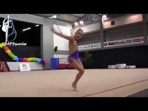 Marta Vildere - Riga Gymnastics School (LAT) - Arco (Hoop) - Iniciada - TInGyR 2015