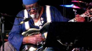 James Blood Ulmer - Little Red Rooster & going on - Live in Berlin (4/5)