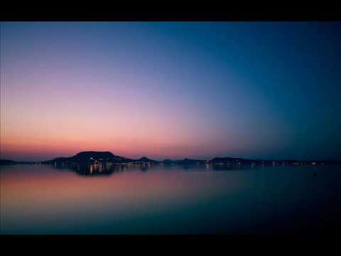 Moguai vs. Sebastian Ingrosso - Still Sittin' on Chrome