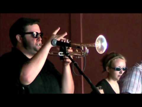 MONKEY - Three Little Birds (Bicycle Express 2009)