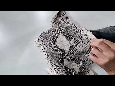 REAL SNAKE SKIN 1354