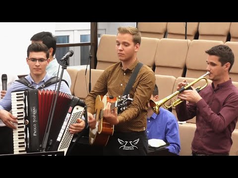 Manu Tomus si Tinerii - Azi Duhul Sfant e Roua diminetii | Video