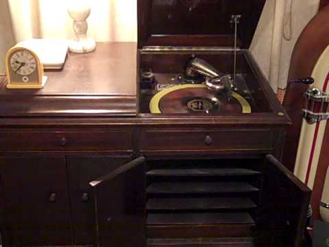 MIKE SPECIALE IRVING KAUFMAN RED NICHOLS - I WANNA GO WHERE YOU GO - ROARING 20'S VICTROLA.MP4