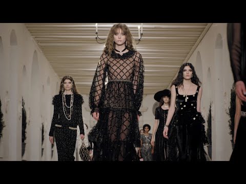 CHANEL 2020/21 Métiers d'art Collection Runway Show from "Le Château des Dames" | VRAI Magazine