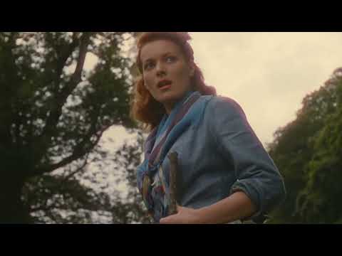 The Quiet Man (1952) Sean Sees Mary Kate For The First Time John Wayne