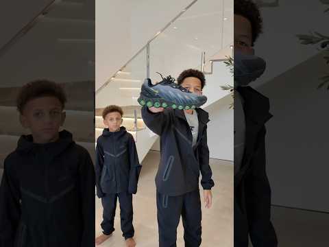 The new Nike Air Max DN8 is truly the shoe of the year🔥#teamnike #advertising