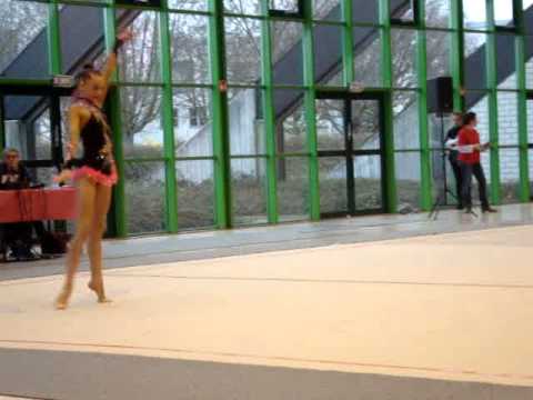 Marie Allgayer - démo cerceau Bischheim 2014