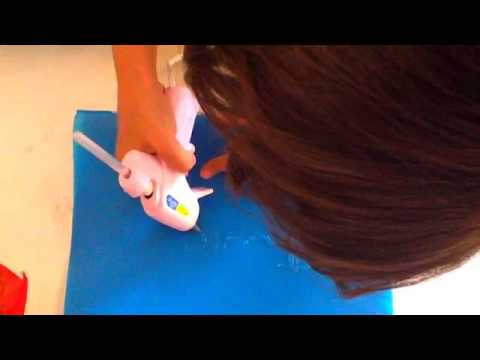 How to write your name with a glue gun Part 1