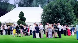 preview picture of video 'Weddings in the Marquee at Le Talbooth'