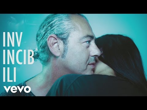 Videoclip de Invincibili — Luca Carboni
