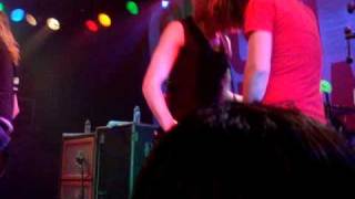 Sing It Loud - "We're not Afraid" ft. Tarcy of Artist Vs. Poet