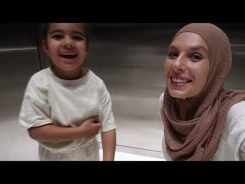 Vlog Scheveningen | Op mini vakantie met Zayna & mama