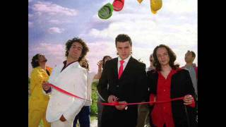 Los Delinquentes-La niña de la palmera (Me vale la pena-Maqueta)