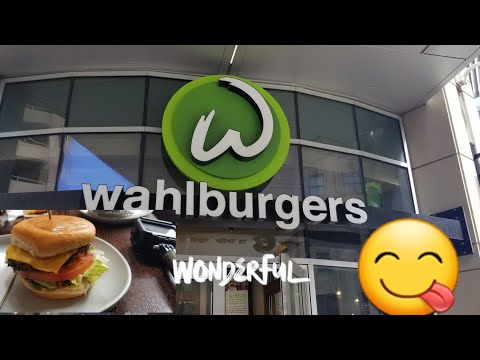 Wahlburgers Cleveland with music from Elmerz Gun