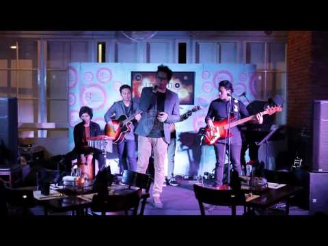 MyMusic Event -- Fredy "Dan Aku Galau"