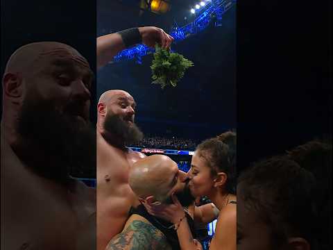 Braun Strowman is the ultimate wingman 😂🎄